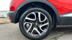 Renault Captur 1.2 TCE Signature Nav 5dr Auto Petrol Hatchback